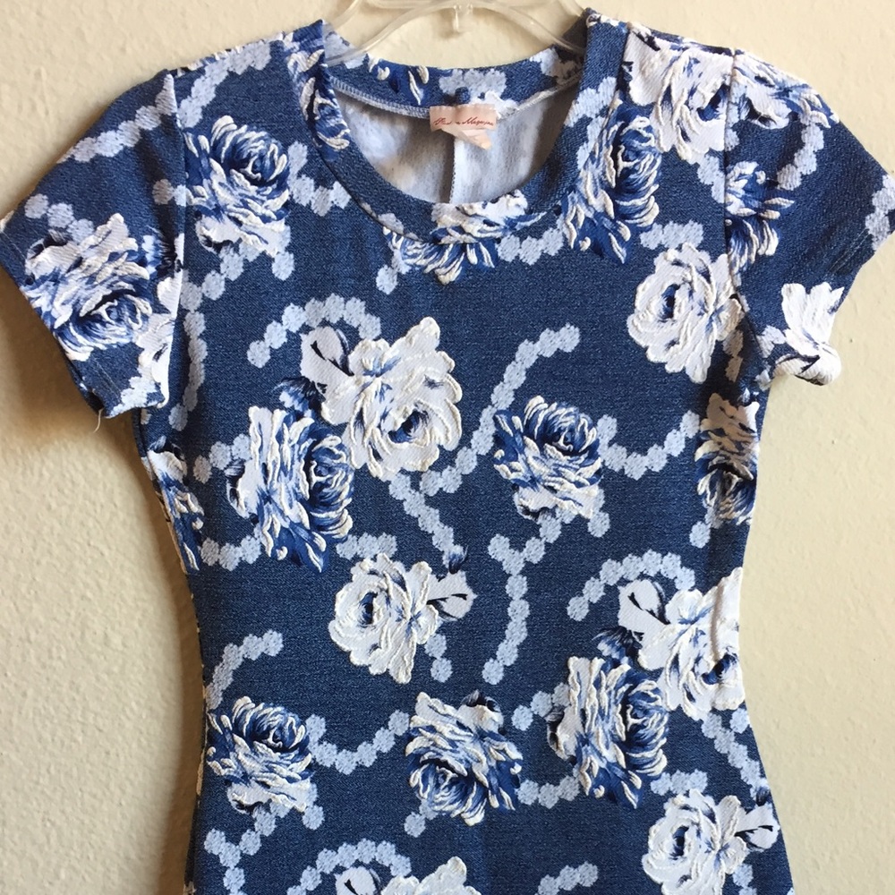 Blue and White Floral Short Sleeved Dress